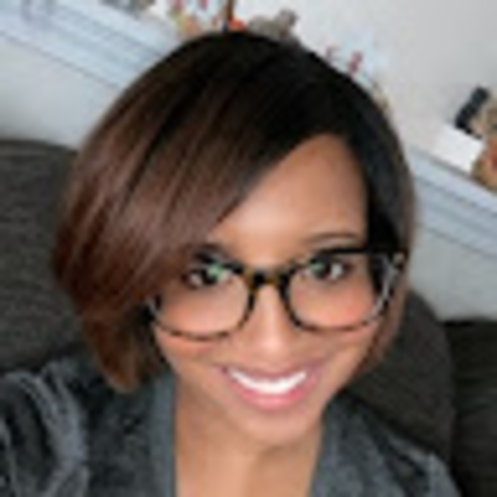 Meet your Posher, Whitney